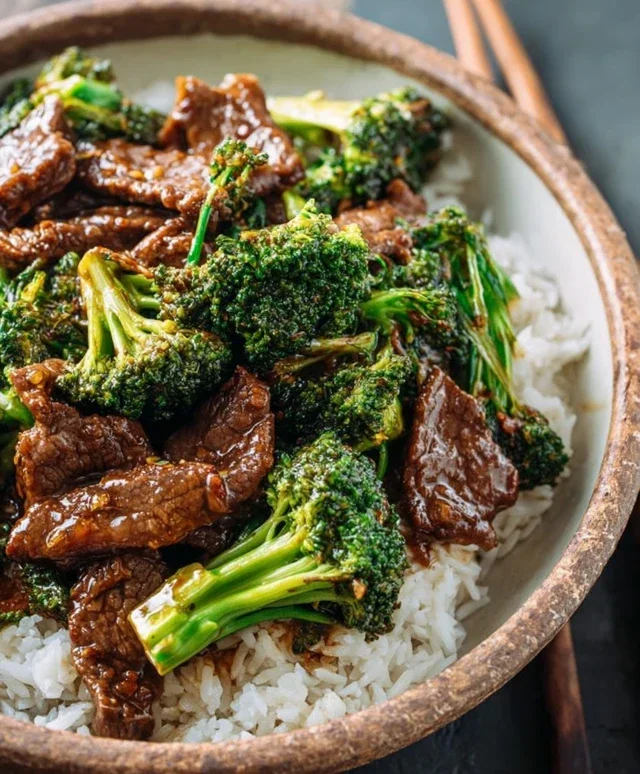 Chinese Beef and Broccoli (牛肉炒西兰花)